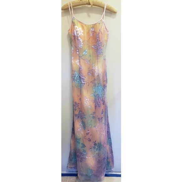 Tiffany Designs Dresses & Skirts - Tiffany Designs 100% silk gown size 8